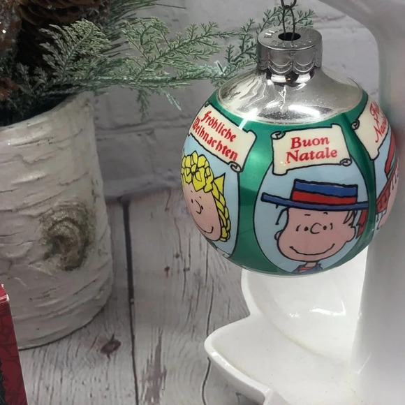 vintage Hallmark keepsake ornaments peanuts 1993 glass ball - Picture 7 of 8